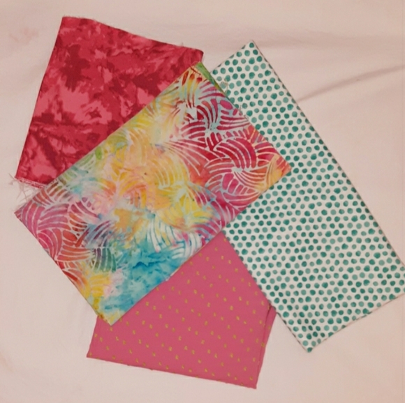 CUSTOM Women's Mask Fabric Options - Picture 8 of 9